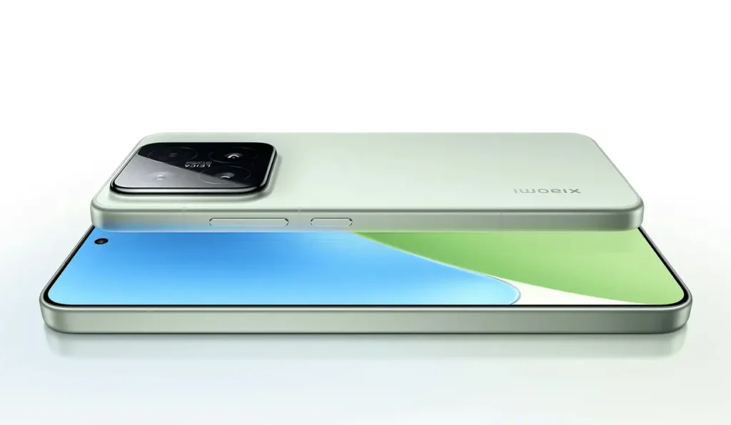Xiaomi 15 front and back showing display and camera