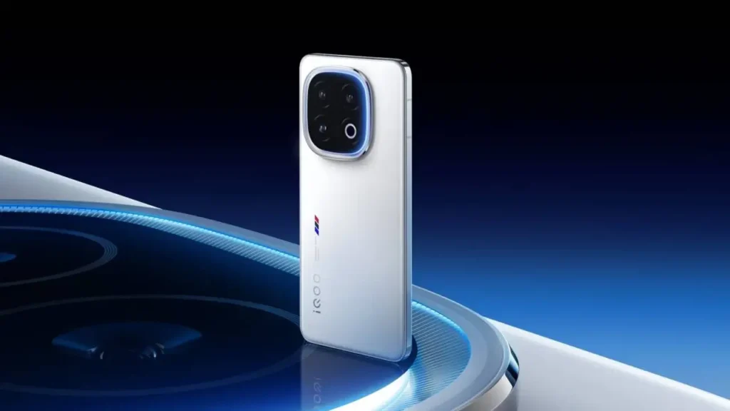 Chinese Smartphones with AI